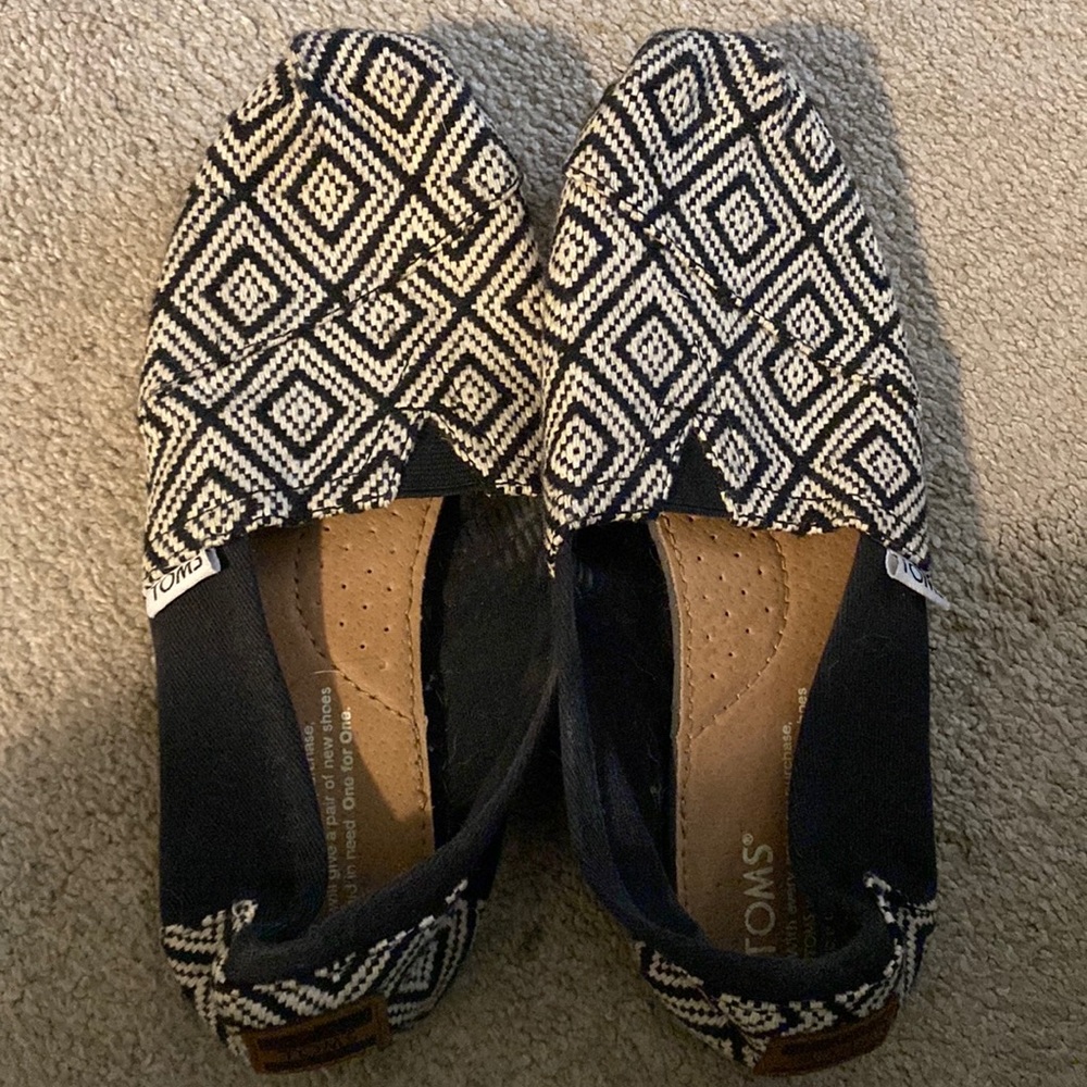 Toms size 5.5